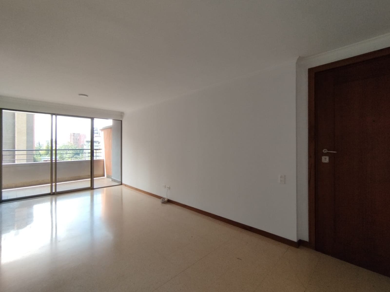 Apartamento en arriendo en El Tesoro, El Poblado, Medellín — foto 4 de 20