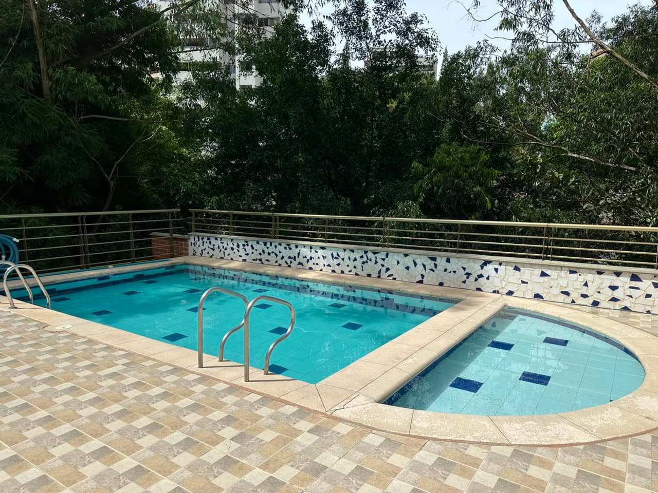 Apartamento en arriendo en San Lucas, El Poblado, Medellín — foto 2 de 20