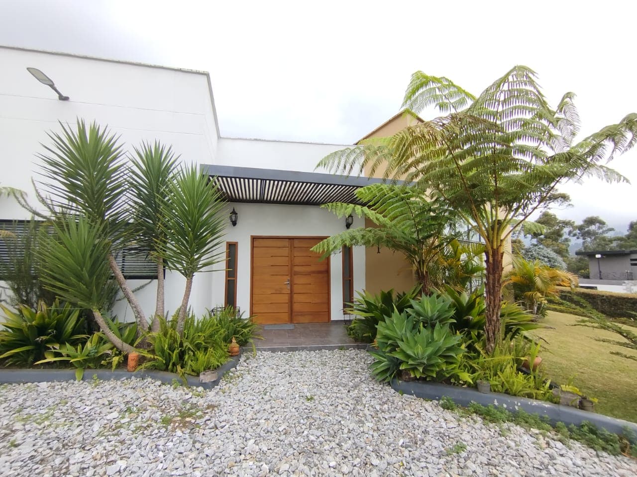 Finca en arriendo en La Ceja — foto 1 de 20