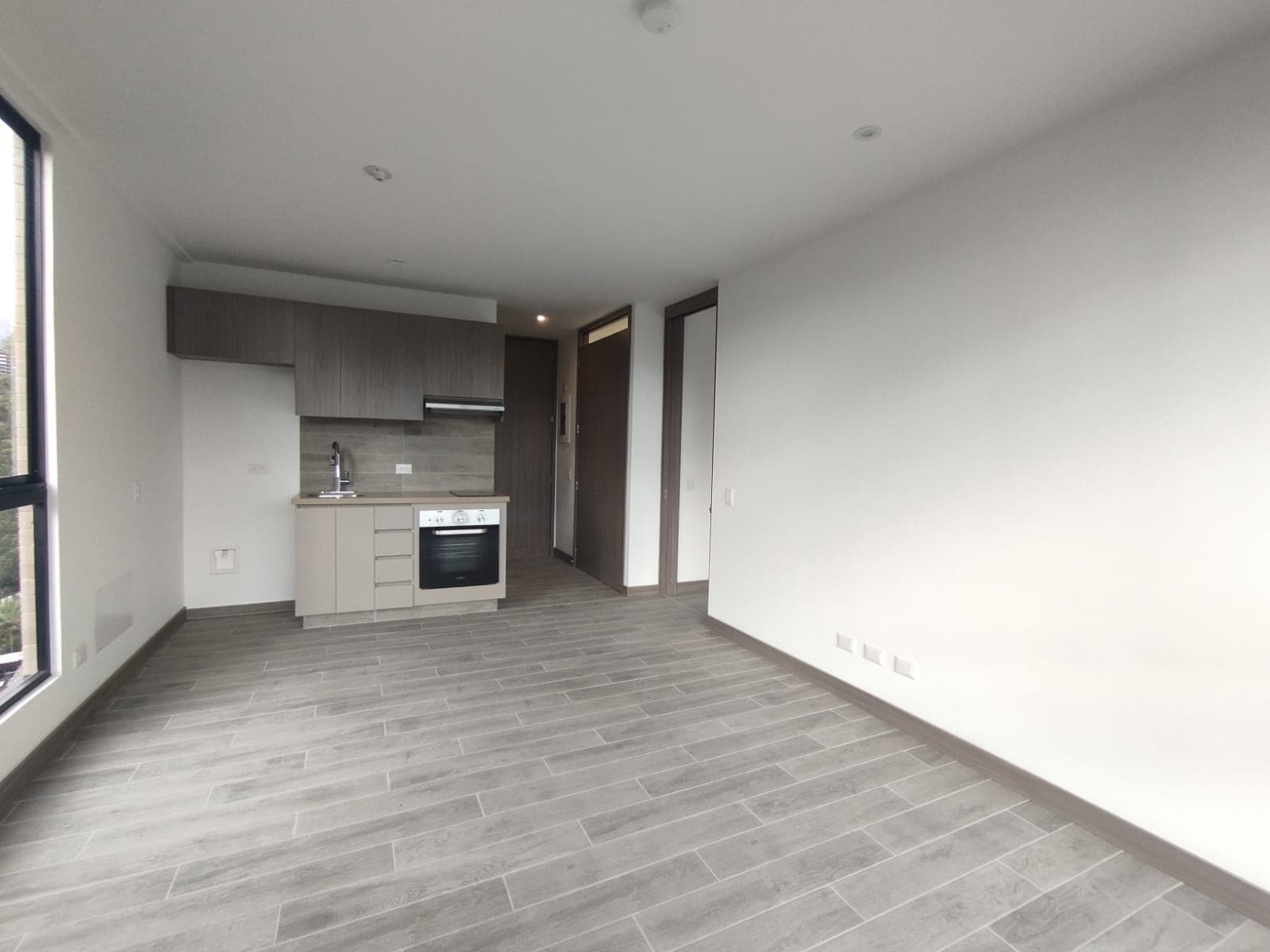 Apartamento en arriendo en San Lucas, El Poblado, Medellín — foto 5 de 20