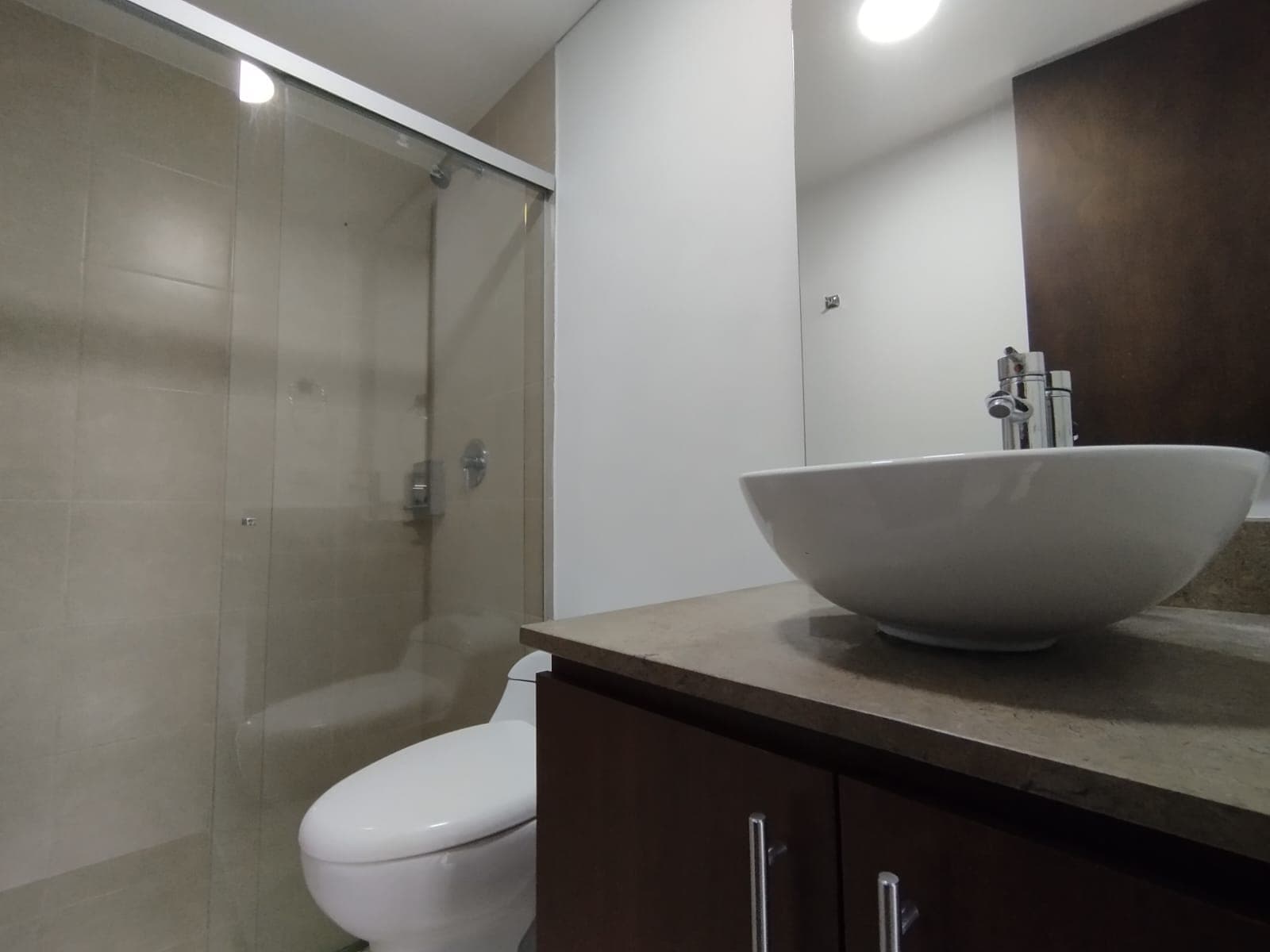 Apartamento en arriendo en La Asomadera, El Poblado, Medellín — foto 2 de 20