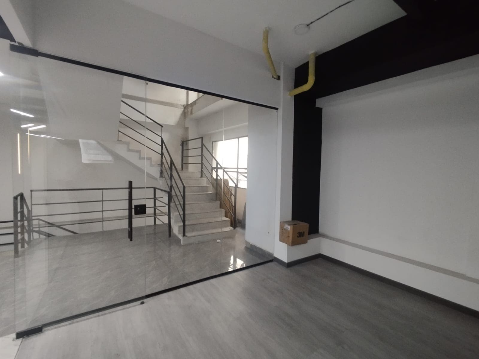 Local en arriendo en Centro, Medellín — foto 2 de 9