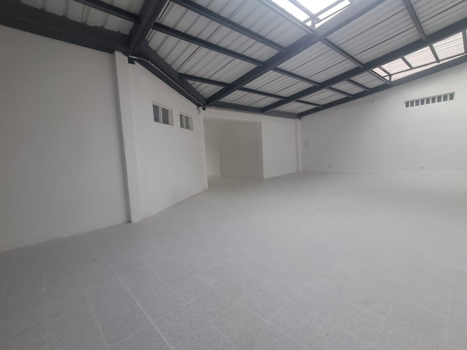 Local en arriendo en Álamos, Terminal, Pereira — foto 3 de 10