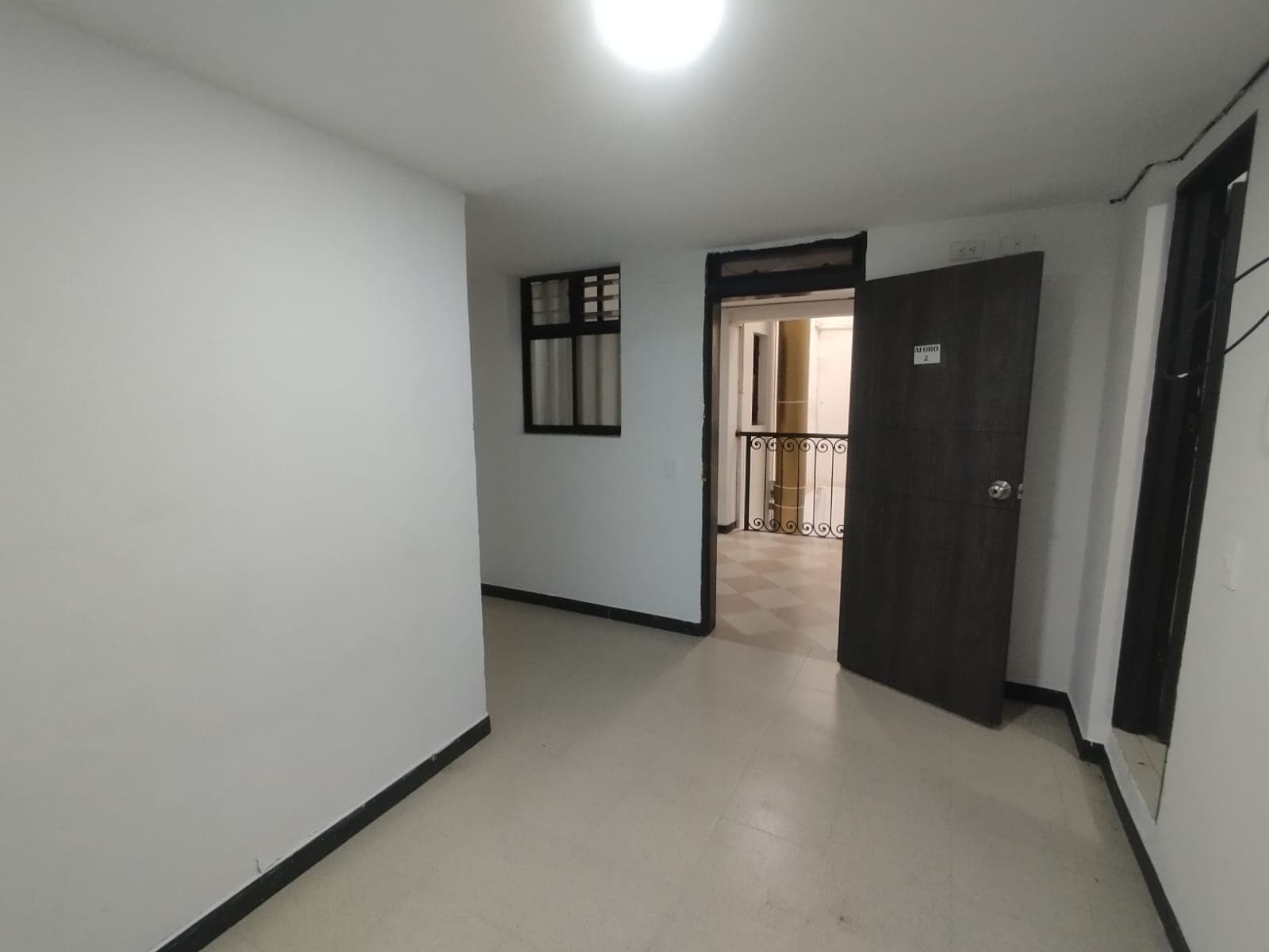 Oficina en arriendo en La Candelaria, Centro, Medellín — foto 2 de 9