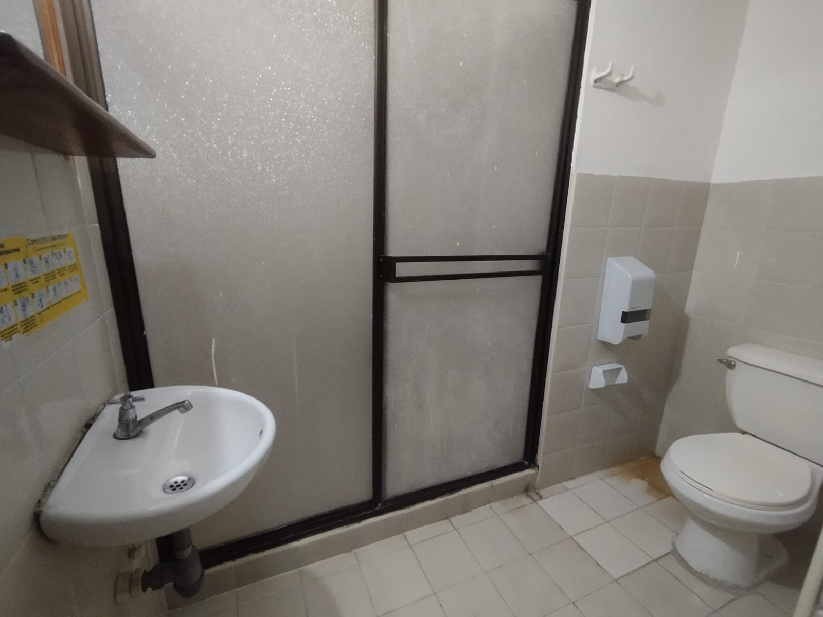 Oficina en arriendo en La Candelaria, Centro, Medellín — foto 5 de 8