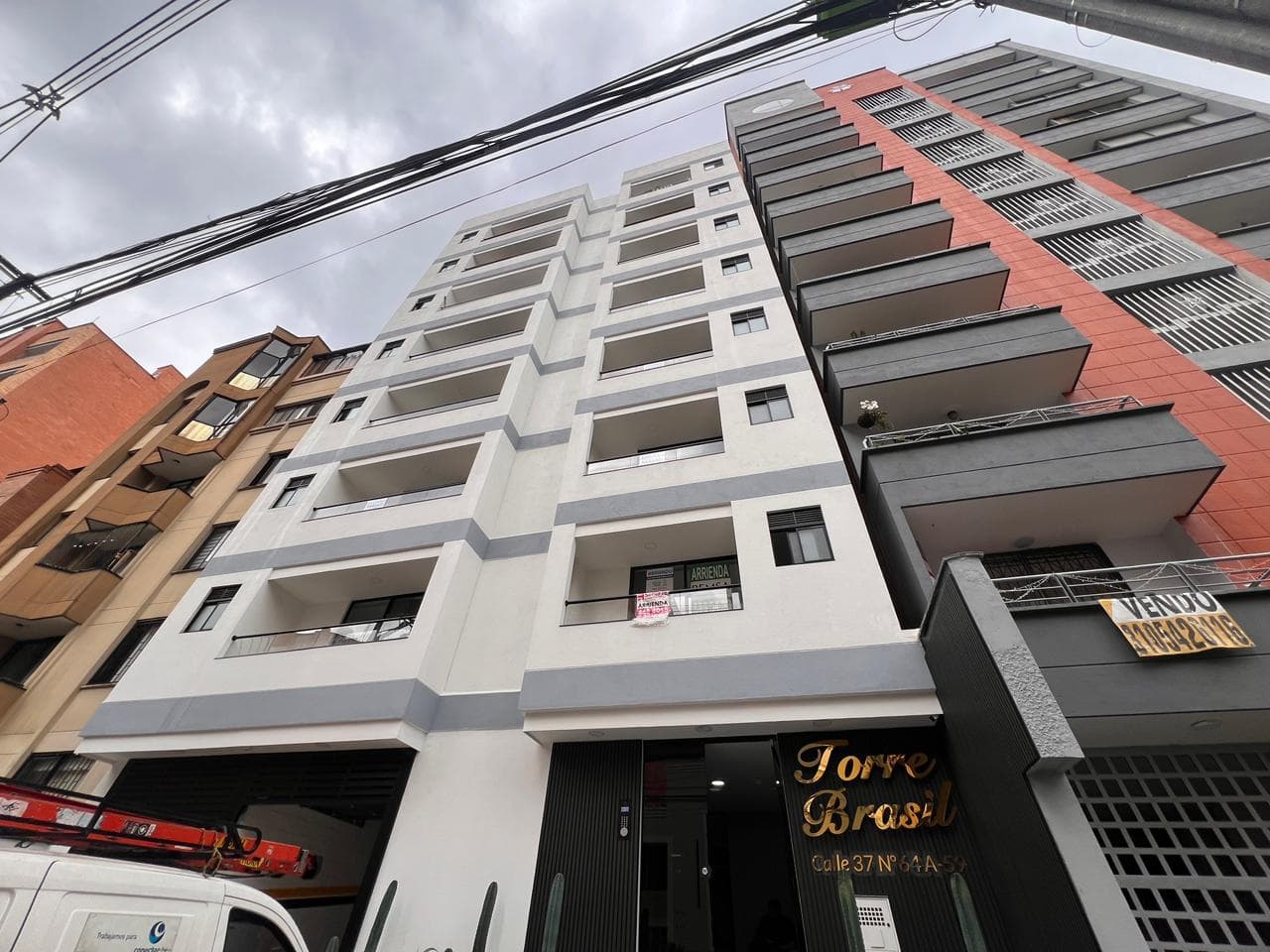 Apartamento en arriendo en Conquistadores, Laureles, Medellín — foto 1 de 20