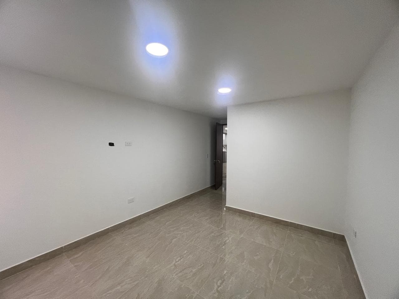 Apartamento en arriendo en Conquistadores, Laureles, Medellín — foto 5 de 20