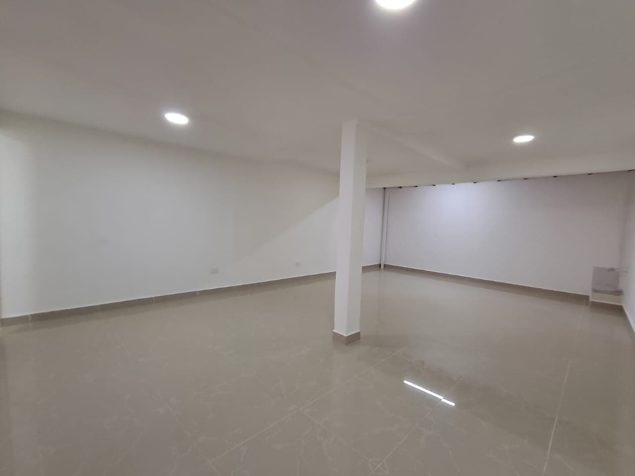 Local en arriendo en Los Colegios, Rionegro — foto 3 de 8