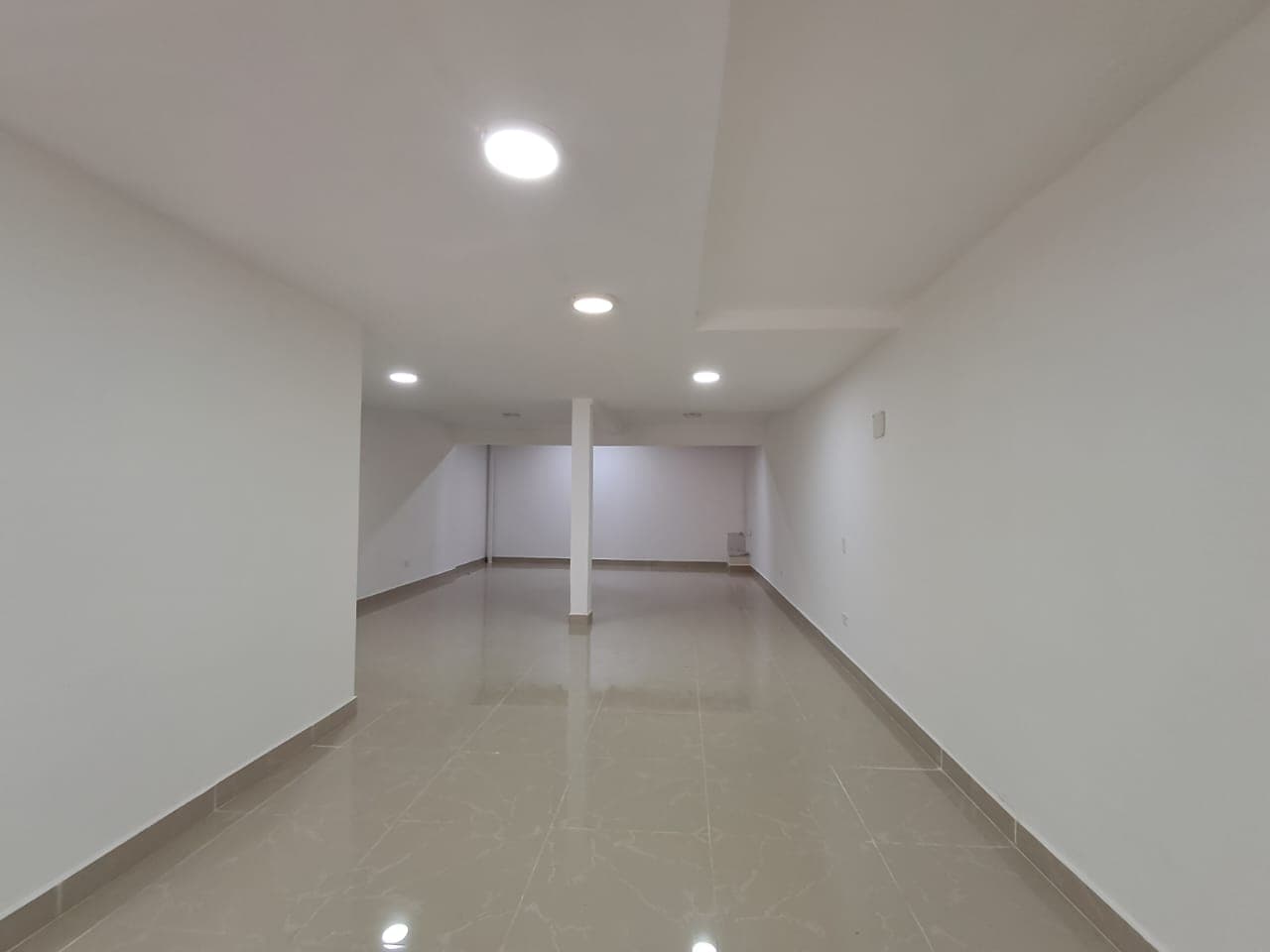 Local en arriendo en Los Colegios, Rionegro — foto 5 de 8