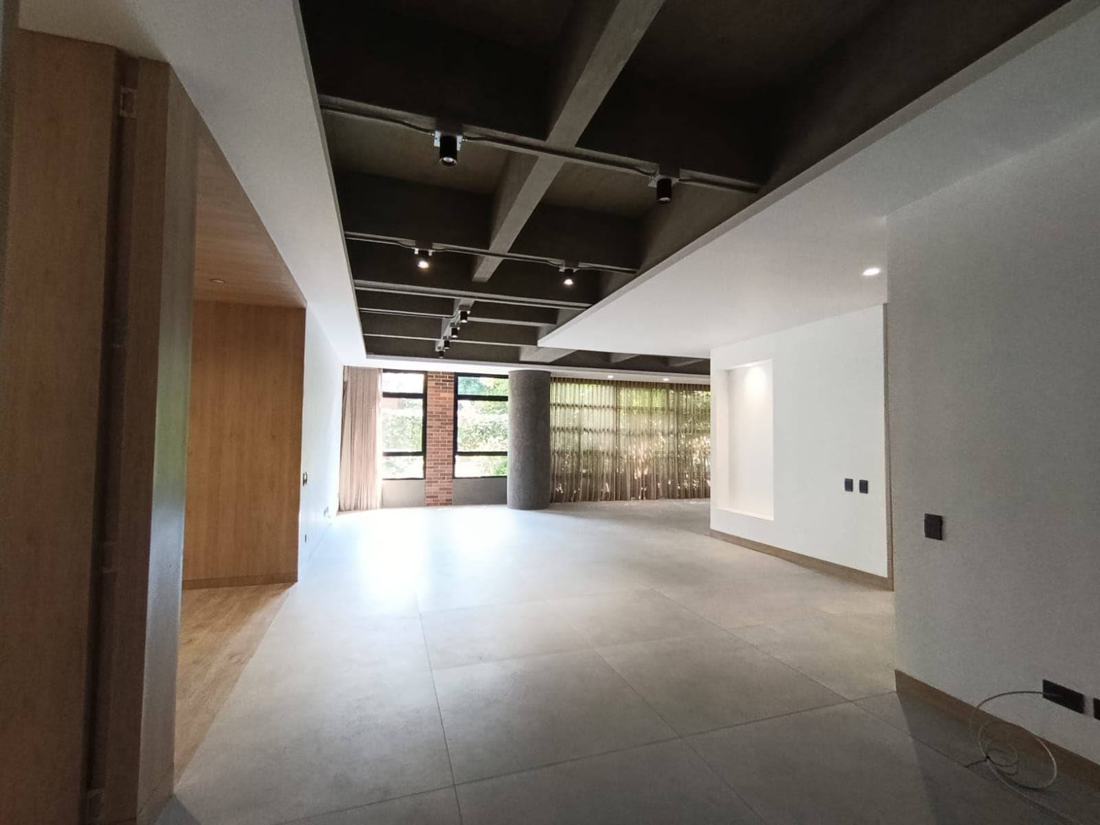 Apartamento en arriendo en La Frontera Campestre, El Poblado, Medellín — foto 5 de 15