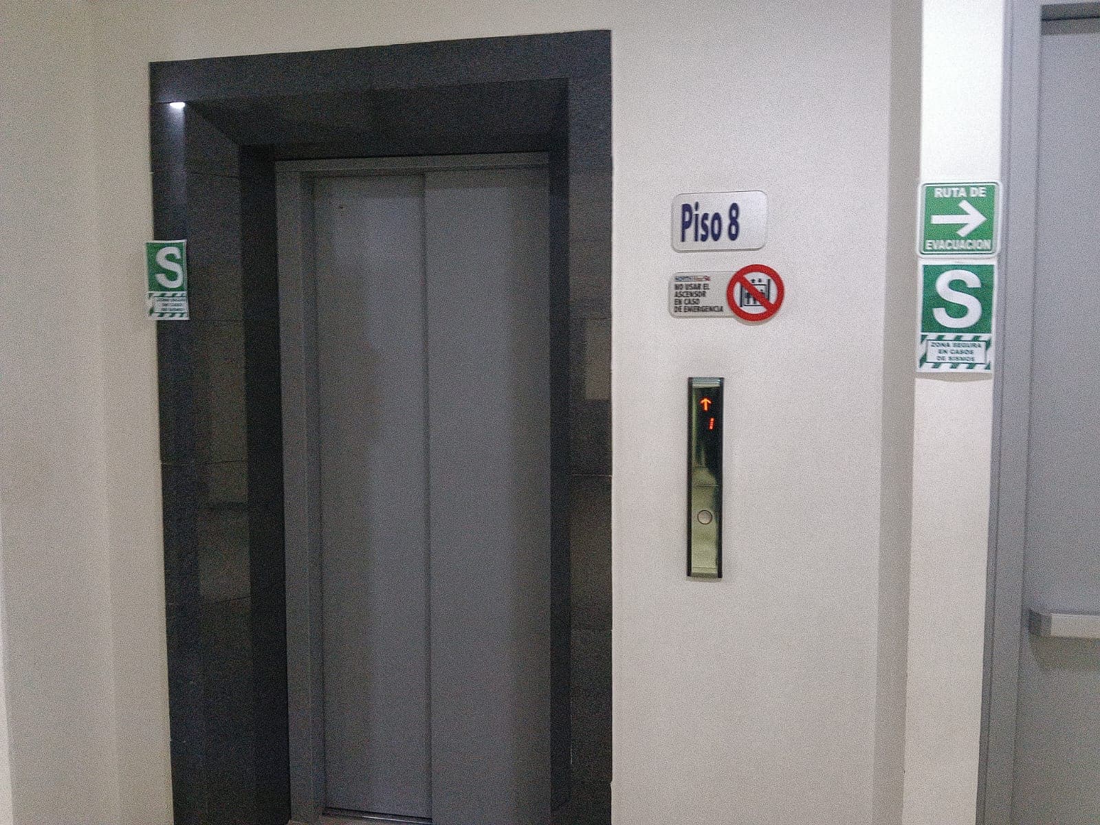 Oficina en arriendo en Localidad Chapinero, Chico Norte, Bogotá, D.c. — foto 2 de 19