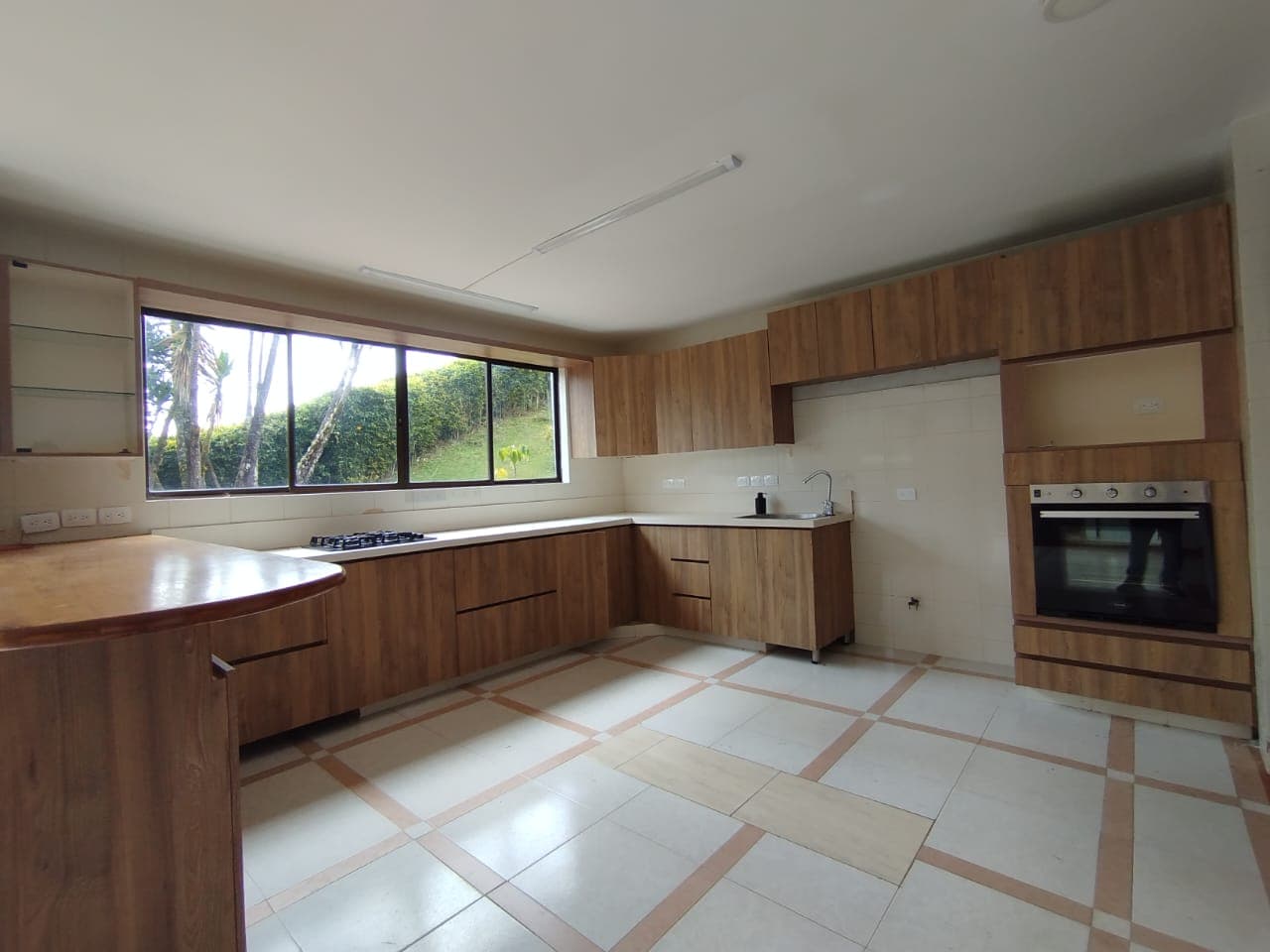 Casa Campestre en arriendo en Retiro — foto 1 de 20