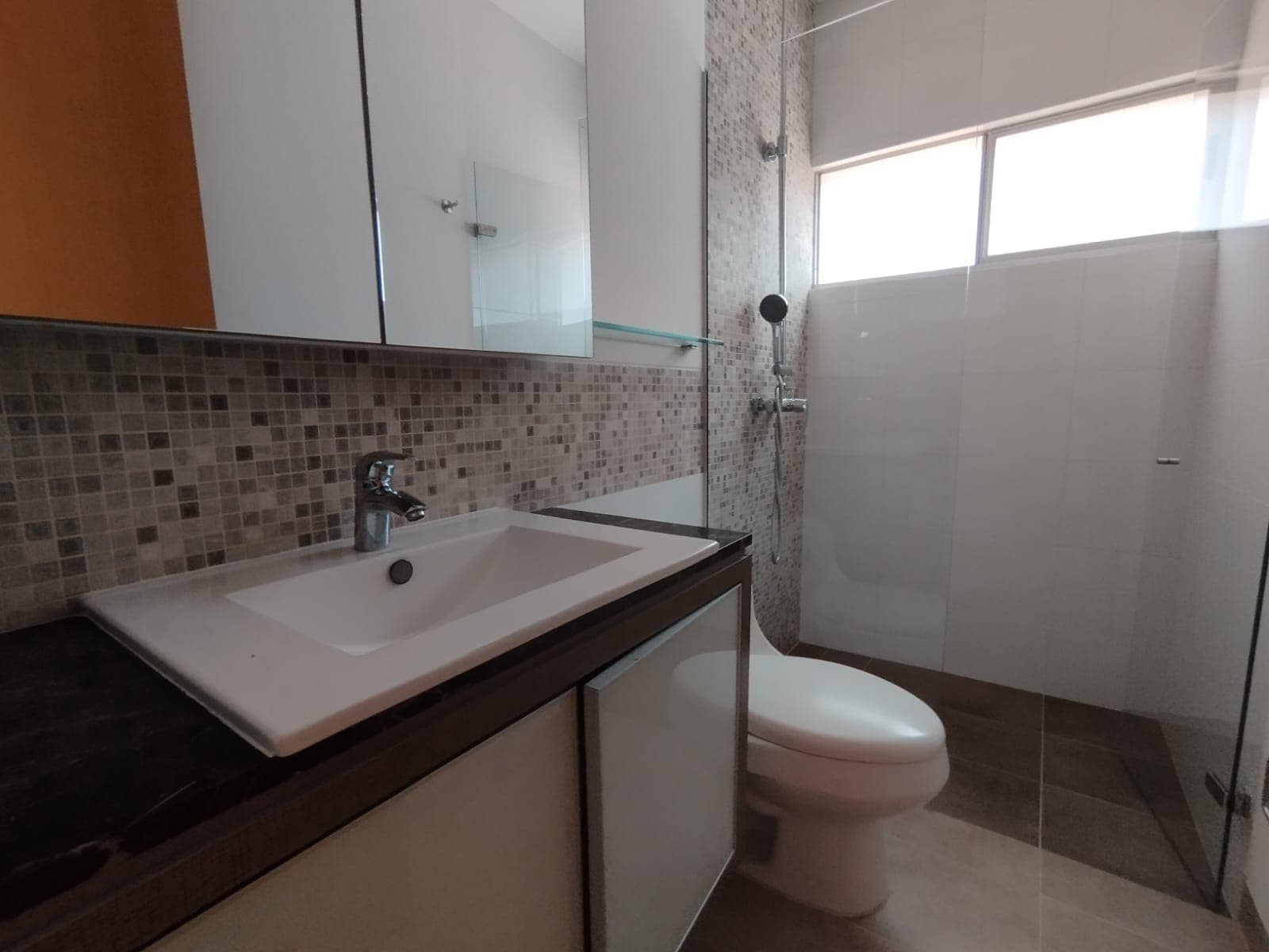 Casa Vivienda en arriendo en Loma del Atravesado, Envigado — foto 2 de 16