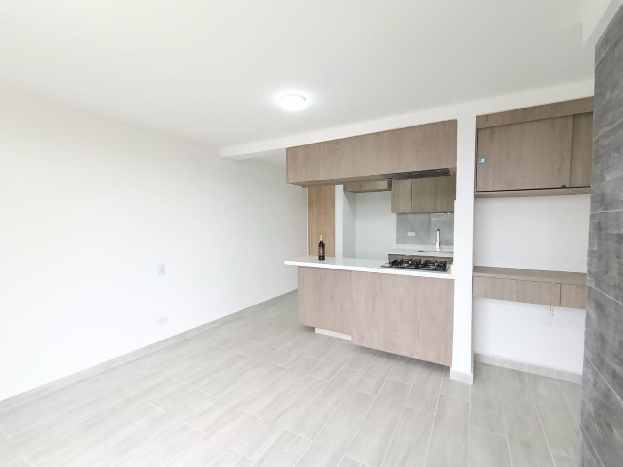 Apartamento en arriendo en El Carmen De Viboral — foto 5 de 17