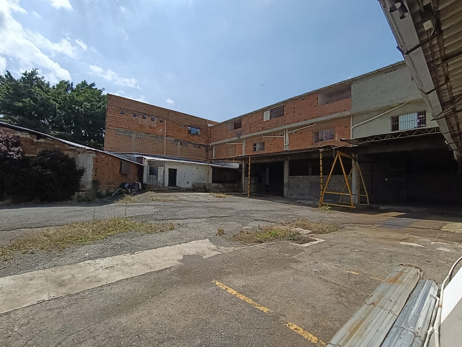 Bodega en arriendo en Bello — foto 1 de 20