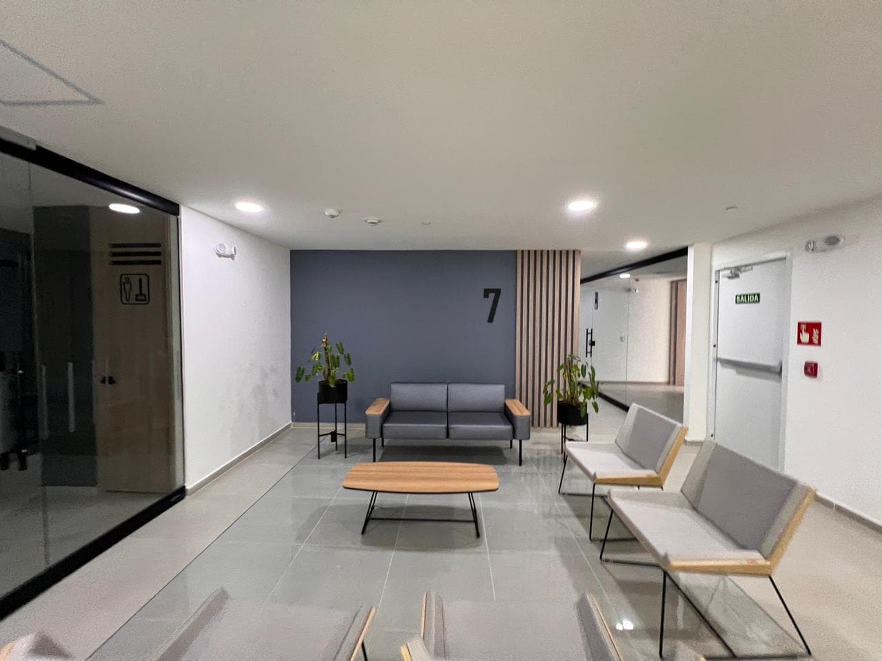 Consultorio en arriendo en San Diego, El Poblado, Medellín — foto 2 de 20