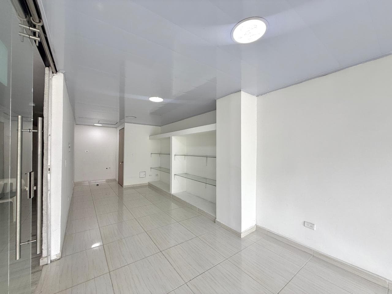 Local en arriendo en Av De, 30 De Agosto, Pereira — foto 1 de 8