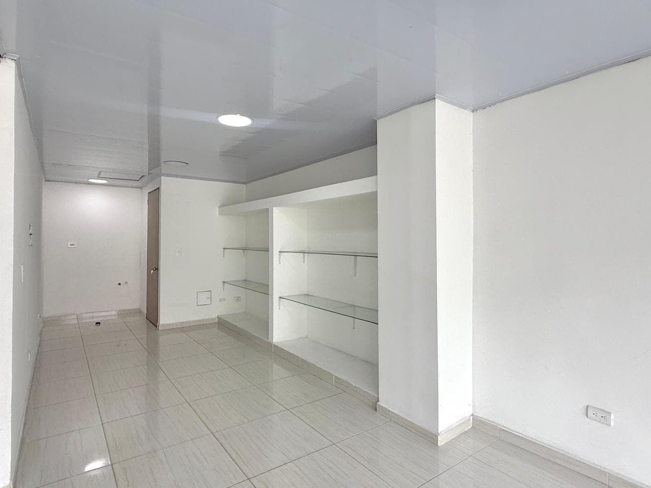 Local en arriendo en Av De, 30 De Agosto, Pereira — foto 2 de 8