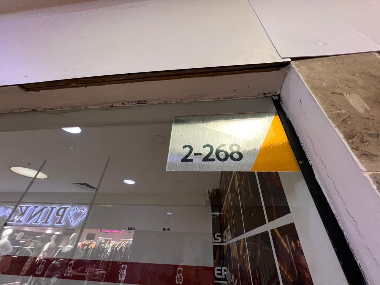 Local en arriendo en Conquistadores, Laureles, Medellín — foto 5 de 7