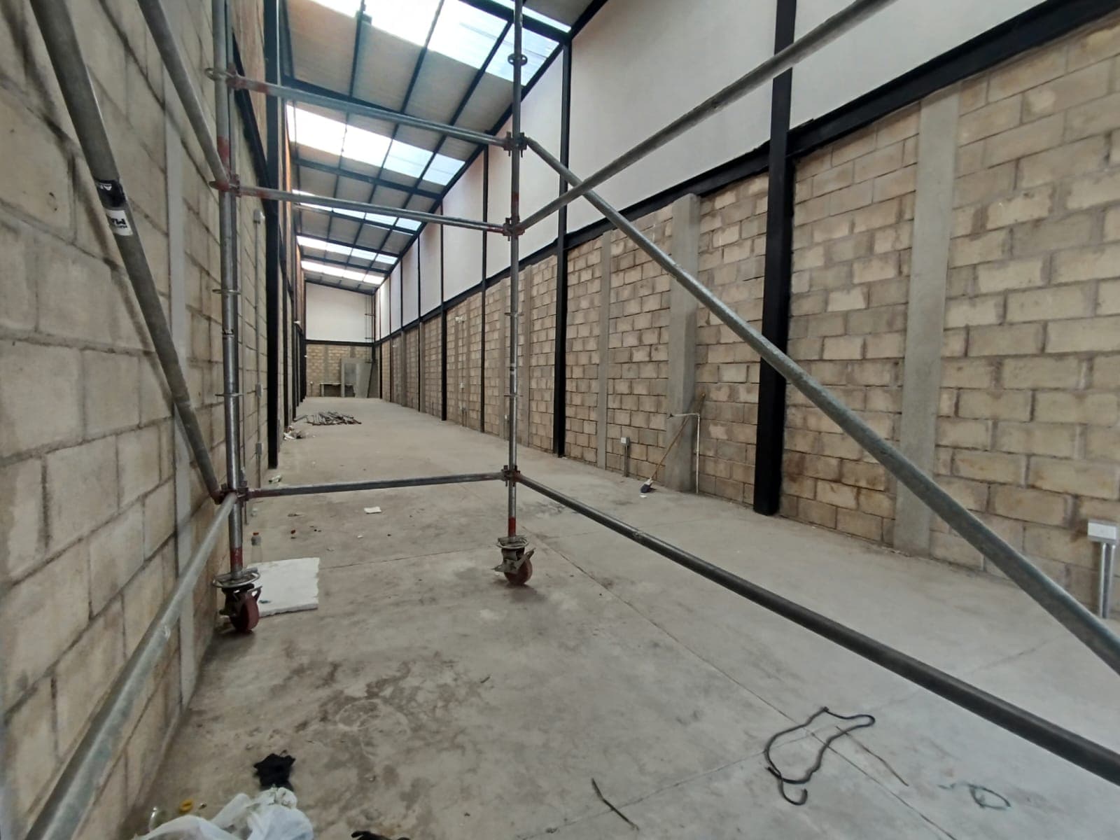 Bodega en arriendo en Manchester, Bello — foto 4 de 8