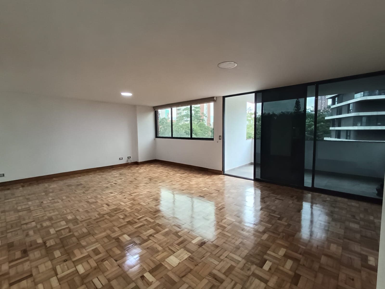 Apartamento en arriendo en El Poblado, Medellín — foto 5 de 20
