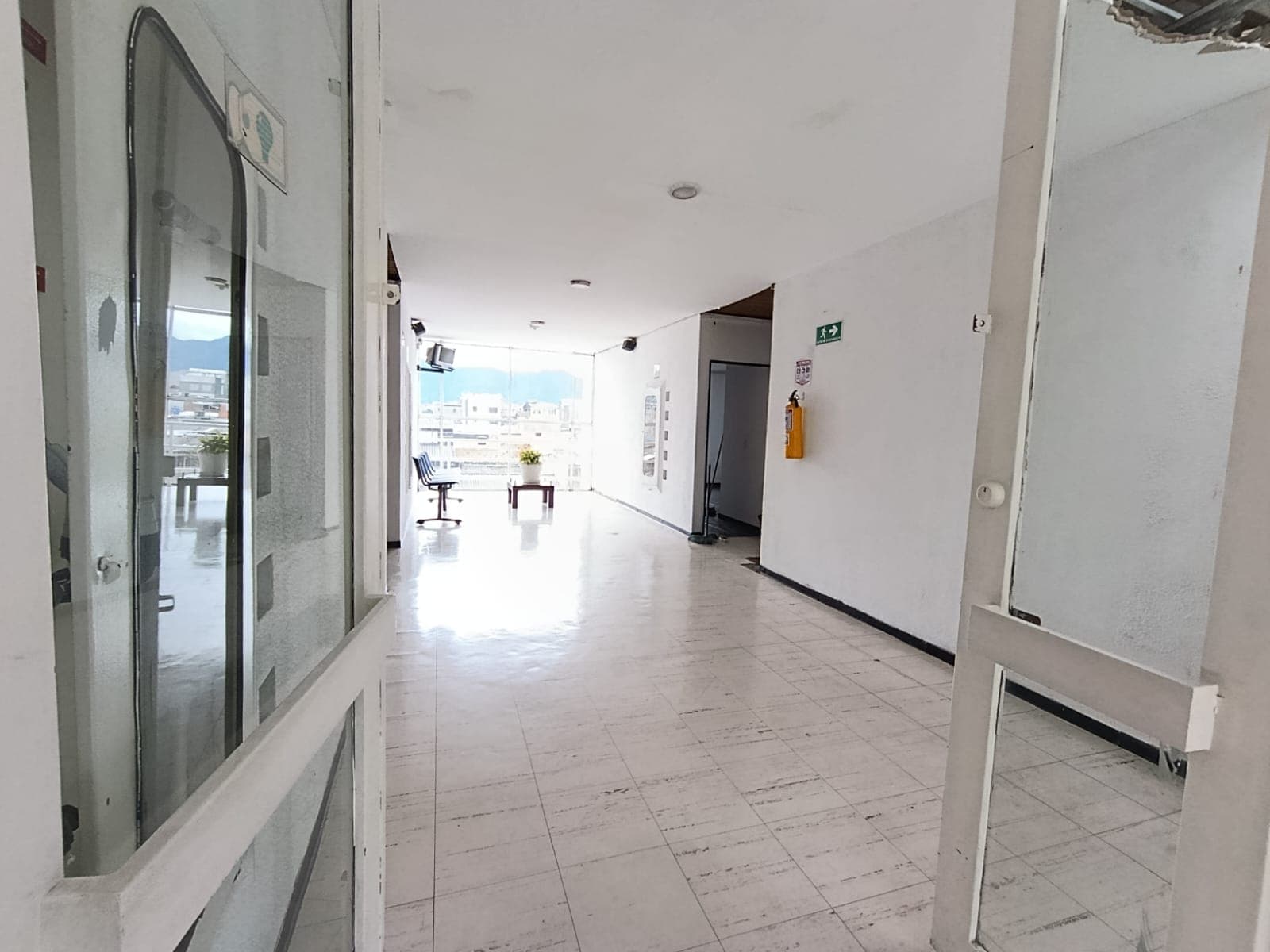 Oficina en arriendo en Estrada, Engativa, Bogotá, D.c. — foto 3 de 11