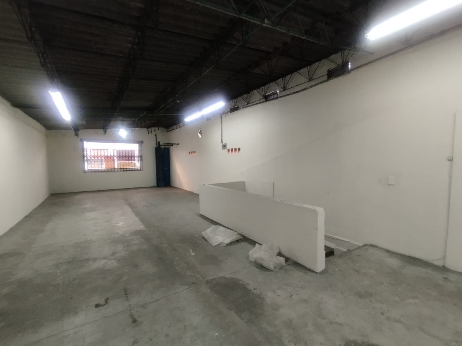 Bodega en arriendo en Colón, Centro, Medellín — foto 3 de 12