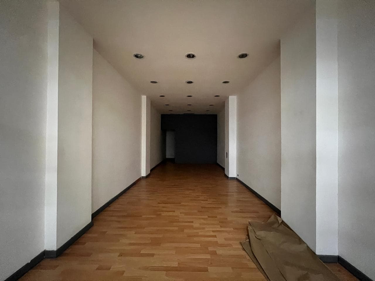 Local en arriendo en Conquistadores, Laureles, Medellín — foto 4 de 9