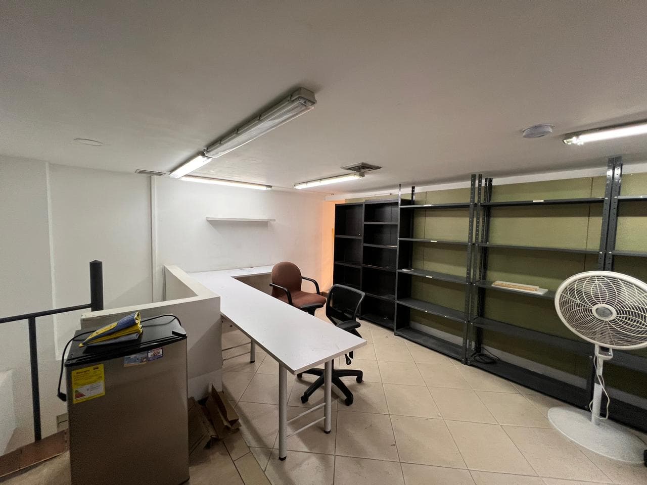 Local en arriendo en Conquistadores, Laureles, Medellín — foto 3 de 20