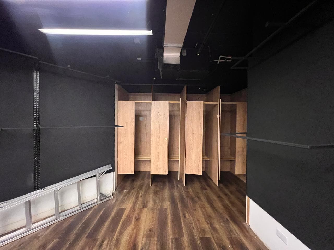 Local en arriendo en Conquistadores, Laureles, Medellín — foto 3 de 11