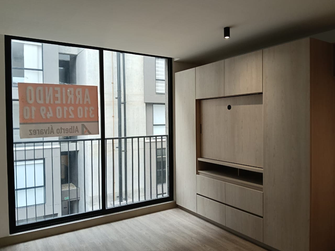 Apartaestudio en arriendo en Corferias, Teusaquillo, Bogotá, D.c. — foto 1 de 20