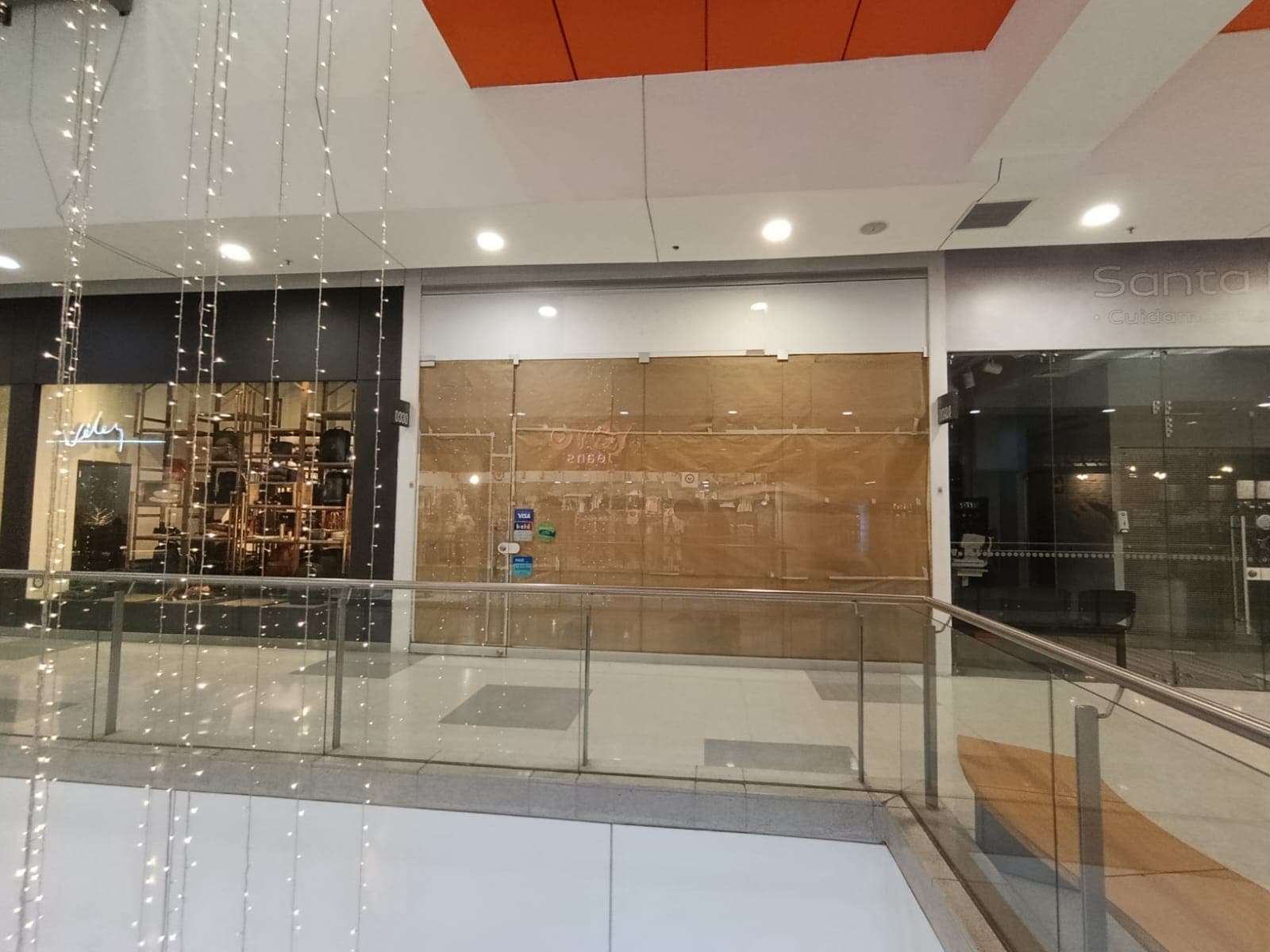 Local en arriendo en El Chagualo, Centro, Medellín — foto 4 de 6