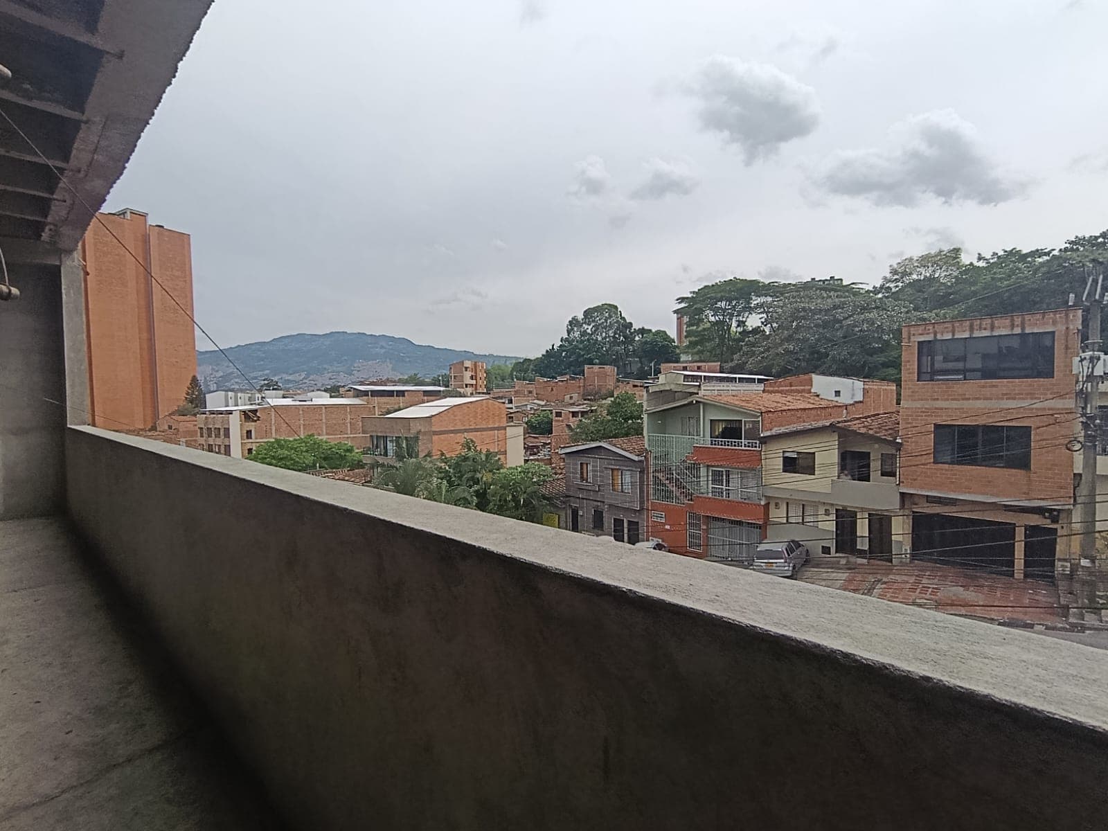 Bodega en arriendo en Boston, Centro, Medellín — foto 2 de 16
