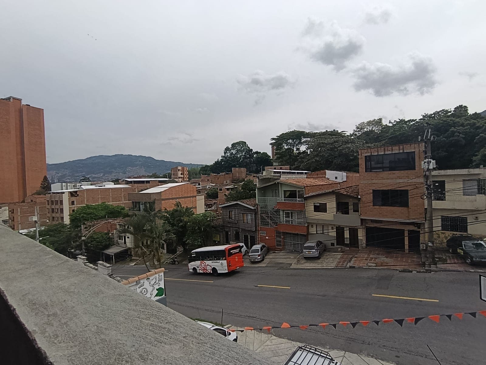Bodega en arriendo en Boston, Centro, Medellín — foto 5 de 16