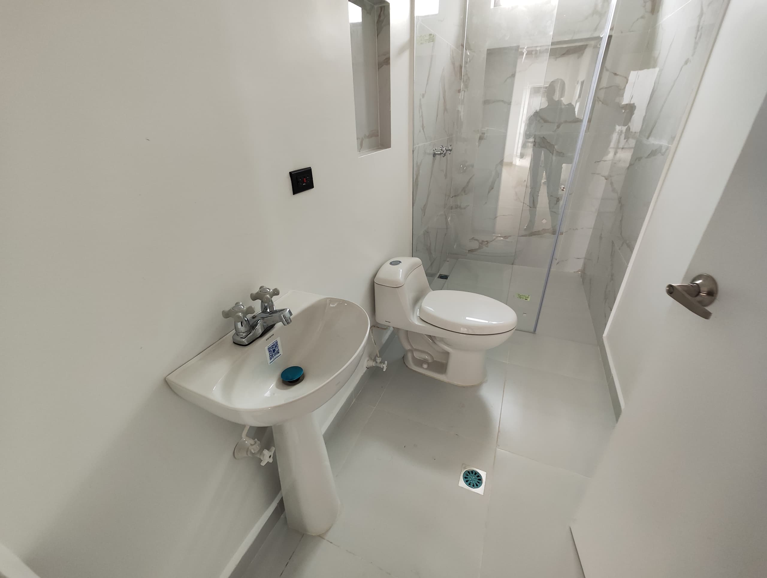 Casa Comercial en arriendo en Laureles Medellín — foto 3 de 17