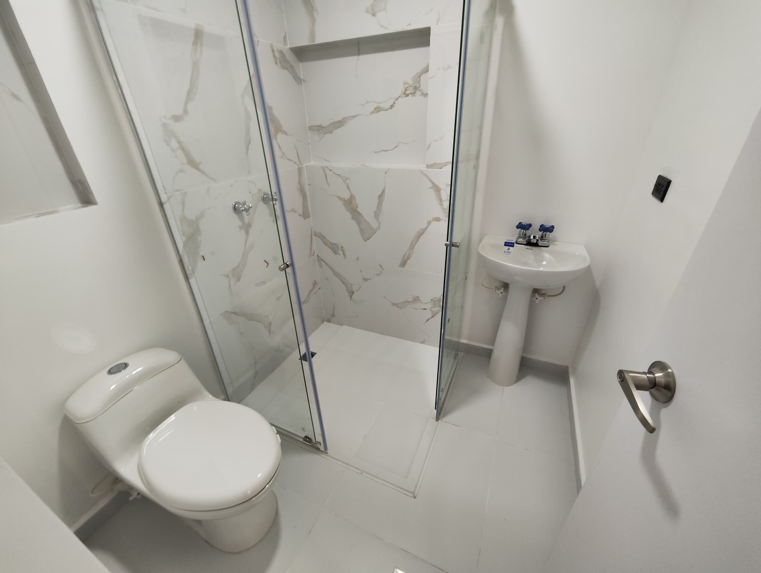 Casa Comercial en arriendo en Laureles Medellín — foto 5 de 17