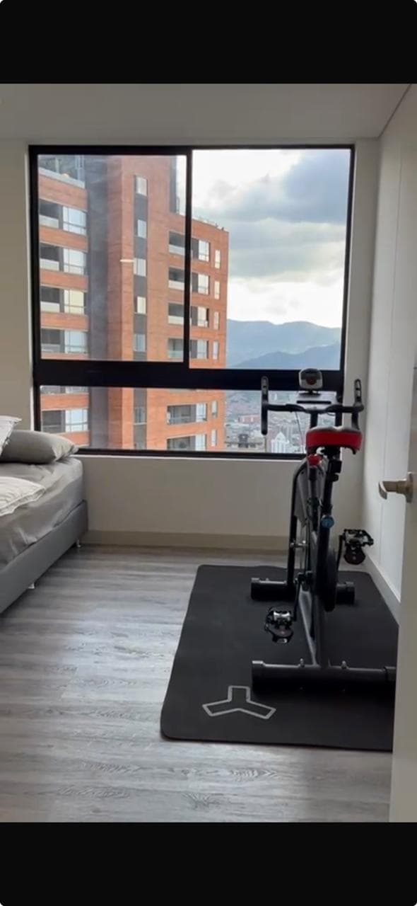 Apartamento en arriendo en La Visitacion Los Gonzalez, El Poblado, Medellín — foto 2 de 20