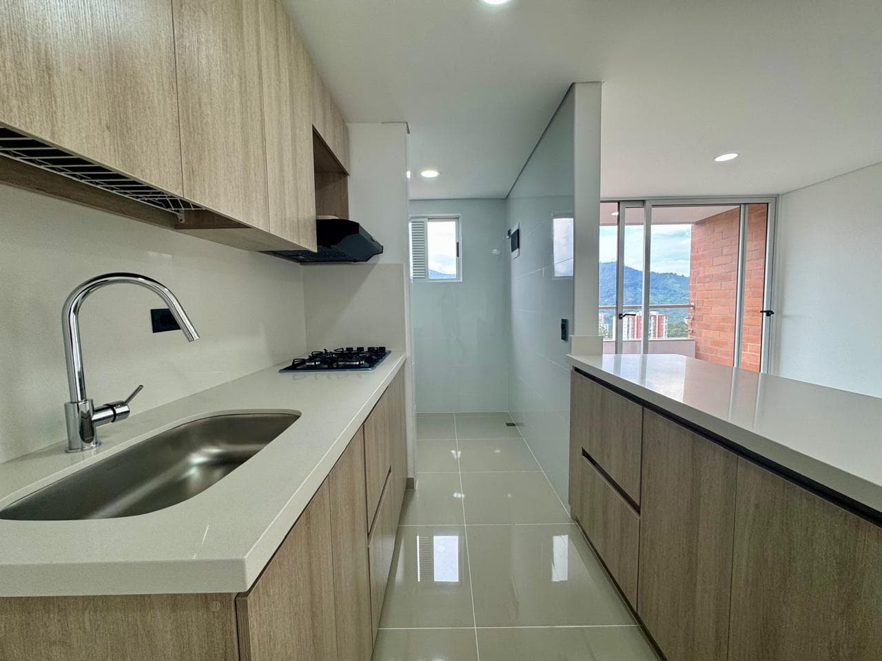 Apartamento en arriendo en La Ferrería, La Estrella — foto 5 de 17