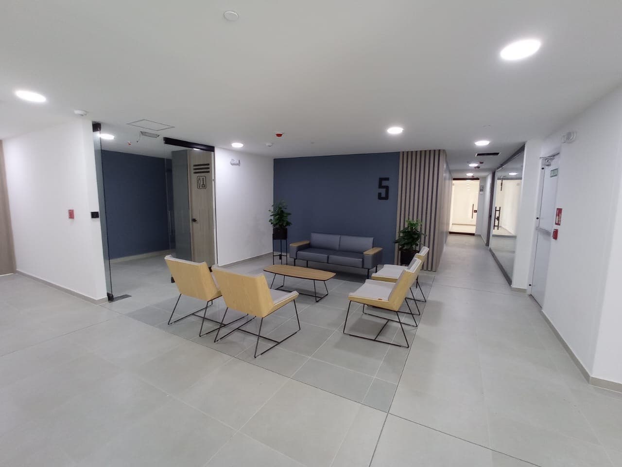 Consultorio en arriendo en San Diego, El Poblado, Medellín — foto 2 de 12