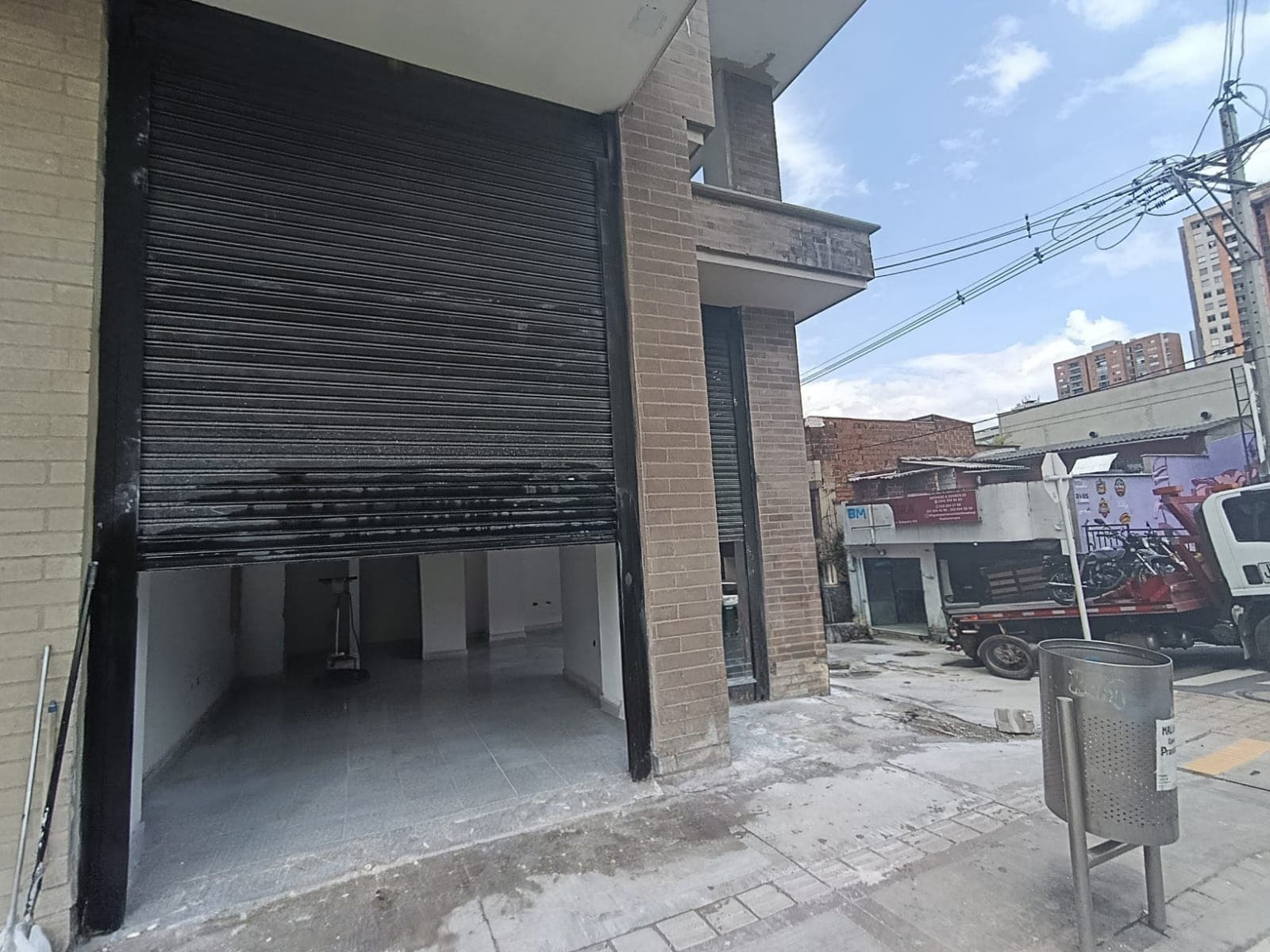 Local en arriendo en Restrepo Naranjo, Sabaneta — foto 1 de 7