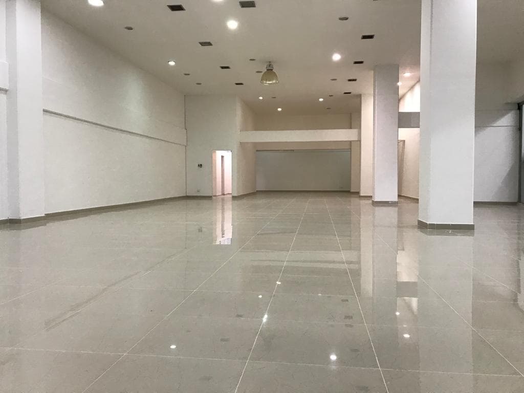 Local en arriendo en El Poblado, Medellín — foto 3 de 8
