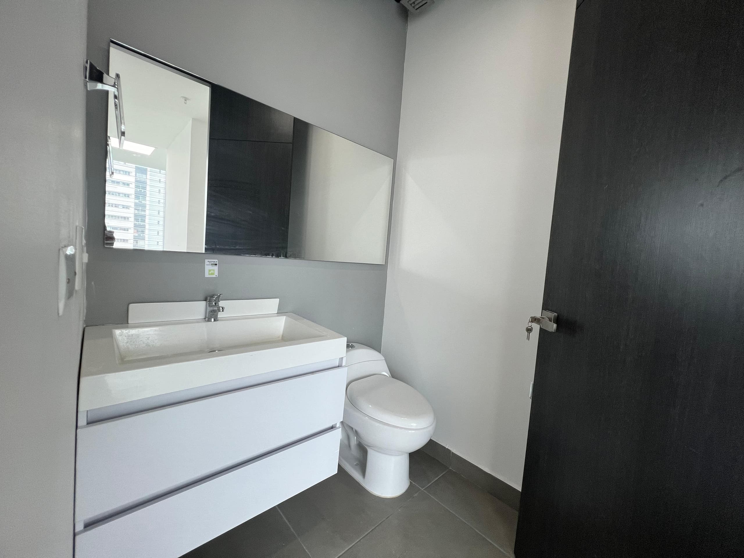Oficina en arriendo en Milla De Oro, El Poblado, Medellín — foto 3 de 10
