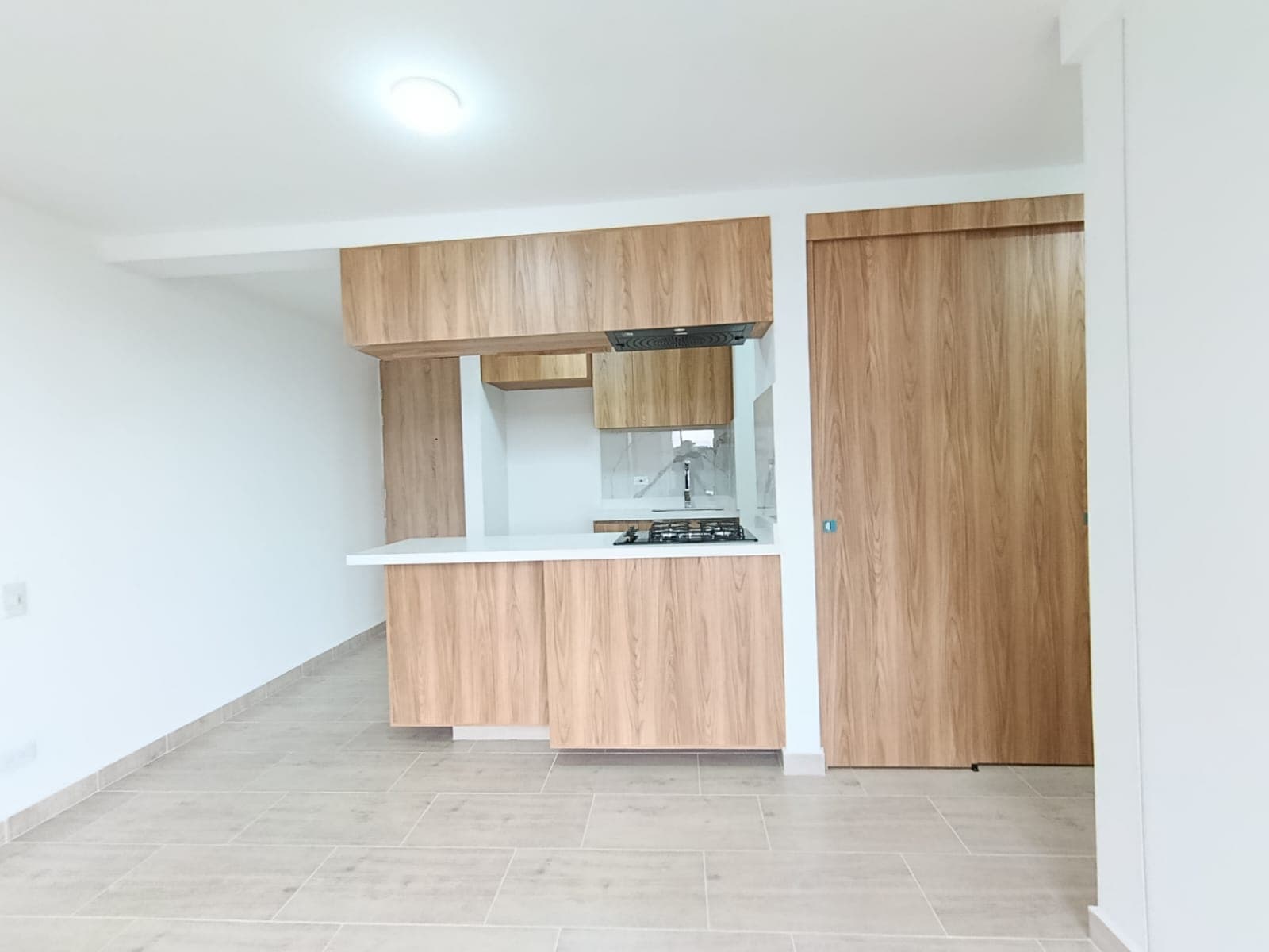 Apartamento en arriendo en El Carmen De Viboral — foto 4 de 17