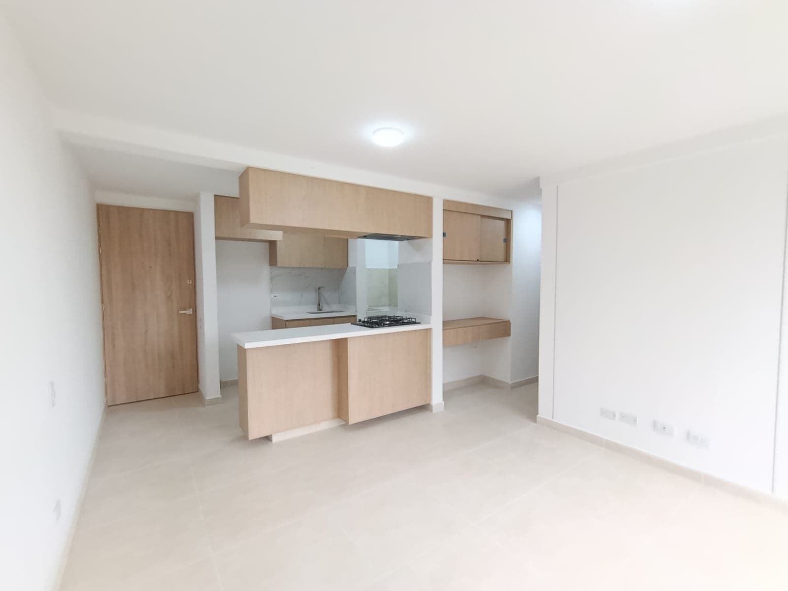 Apartamento en arriendo en El Carmen De Viboral — foto 3 de 15