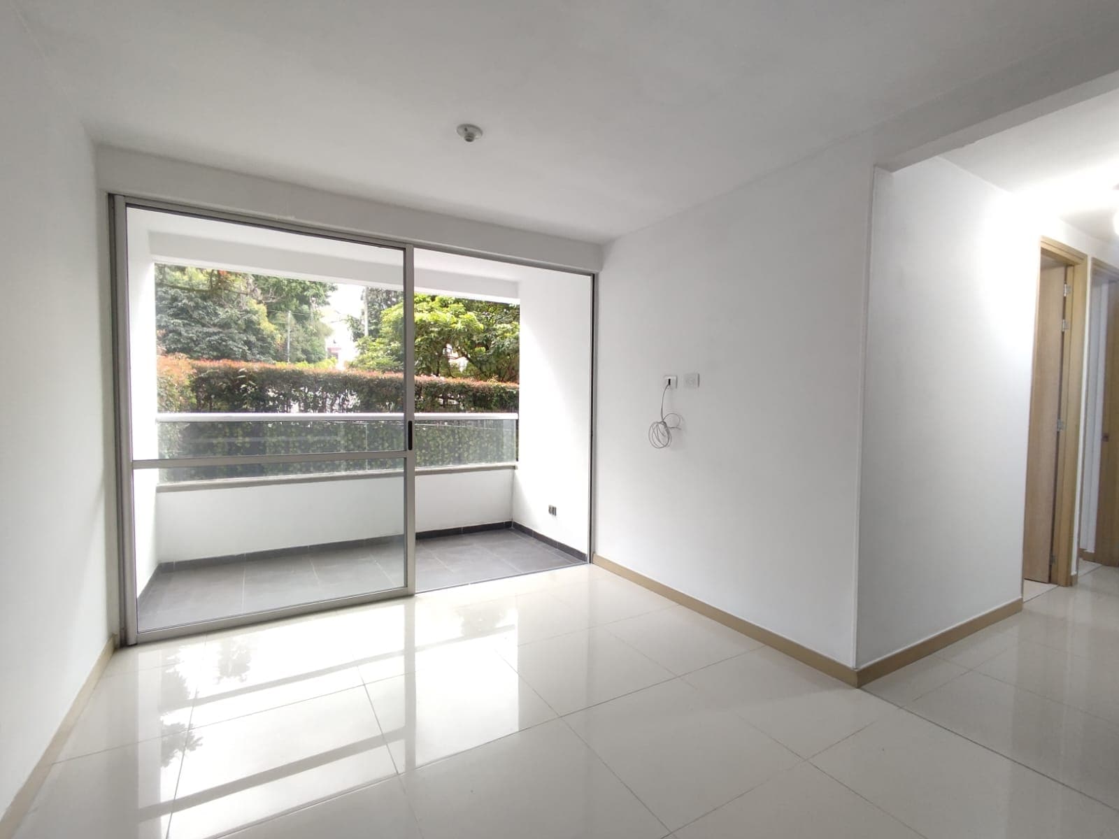 Apartamento en arriendo en Oasis, Envigado — foto 1 de 16