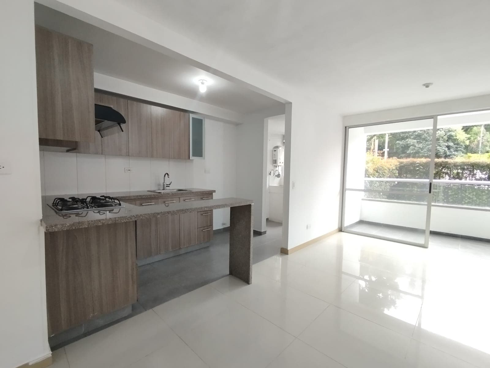 Apartamento en arriendo en Oasis, Envigado — foto 3 de 16