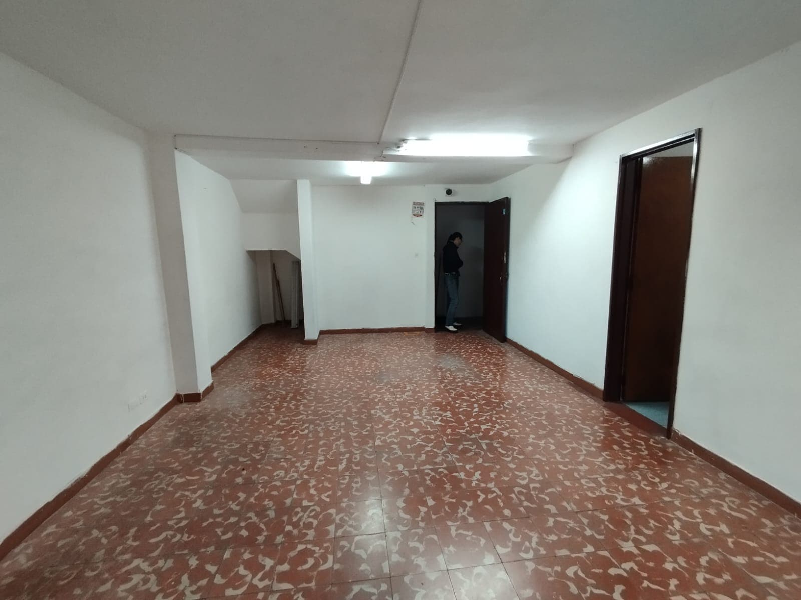 Local en arriendo en San Antonio, Centro, Medellín — foto 1 de 10
