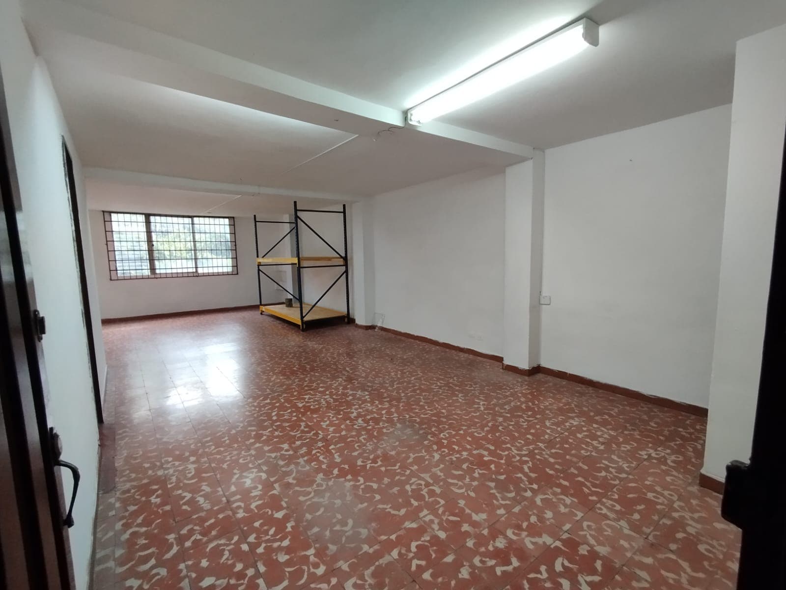 Local en arriendo en San Antonio, Centro, Medellín — foto 2 de 10