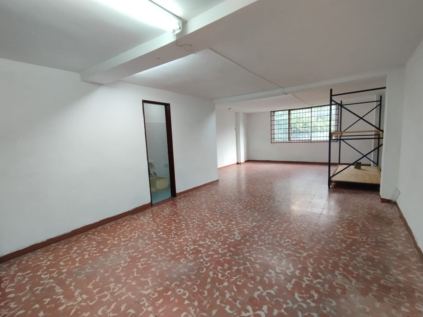 Local en arriendo en San Antonio, Centro, Medellín — foto 4 de 10