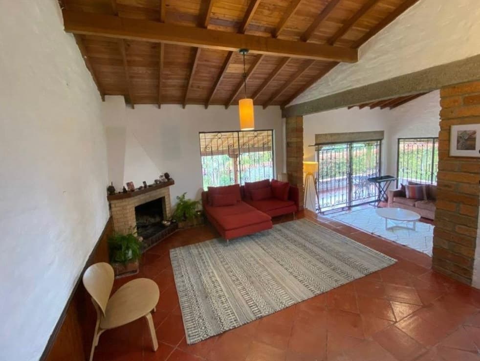 Casa Campestre en arriendo en Alto De Palmas, Envigado — foto 2 de 3